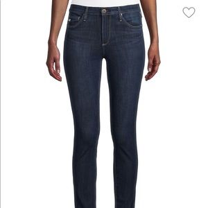 Ag the prima mid rise cigarette. Excellent condition.